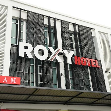 Roxy Hotel Aiman Kuching Extérieur photo