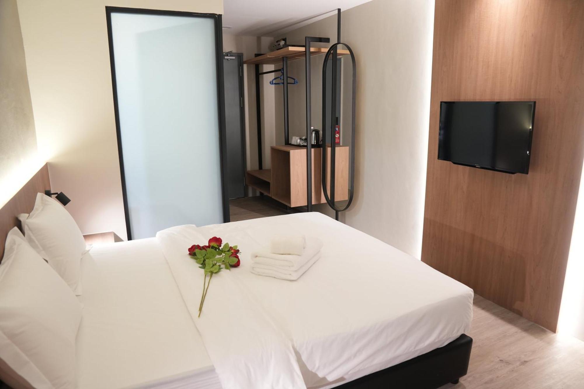 Roxy Hotel Aiman Kuching Extérieur photo
