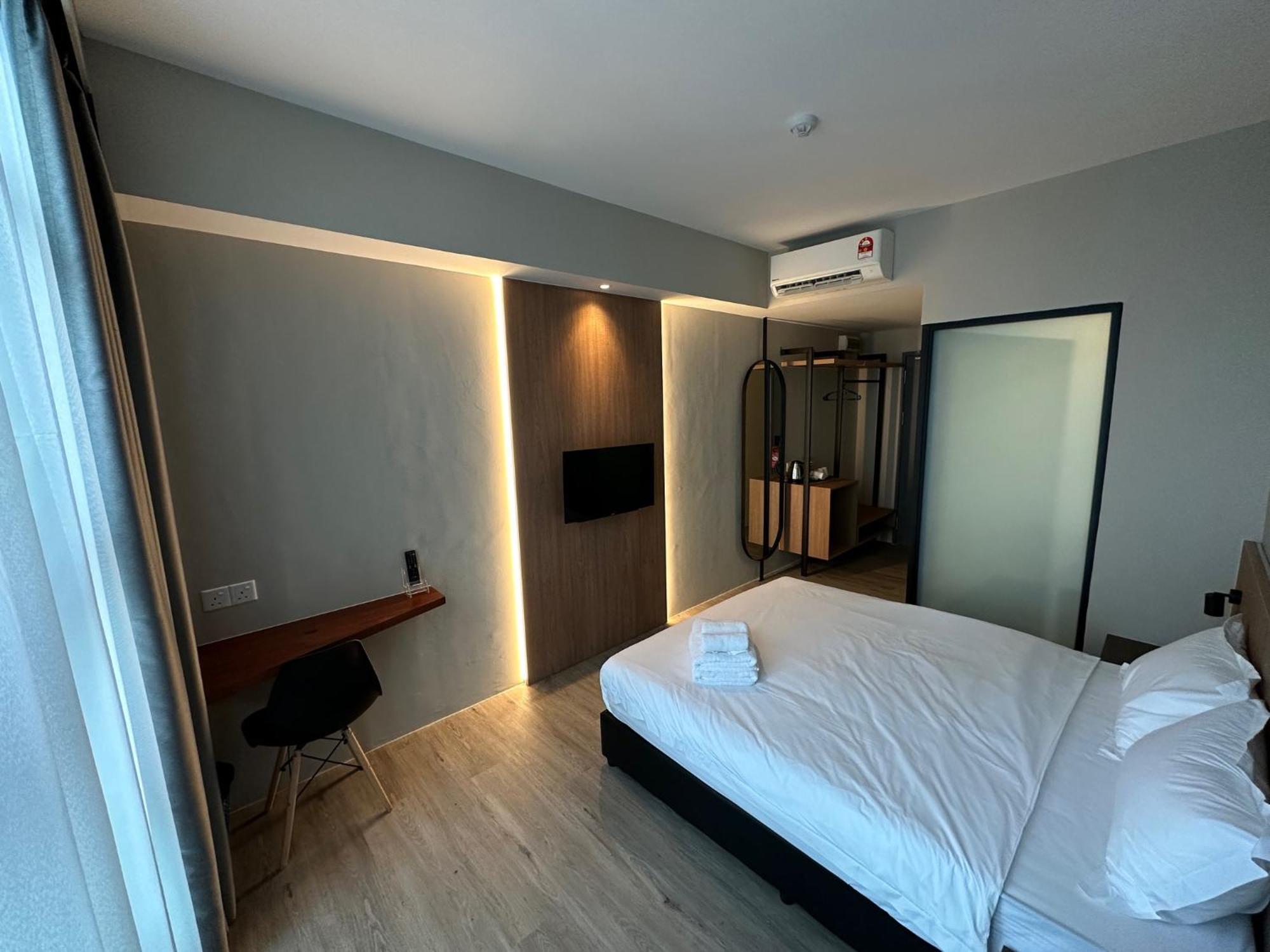 Roxy Hotel Aiman Kuching Extérieur photo